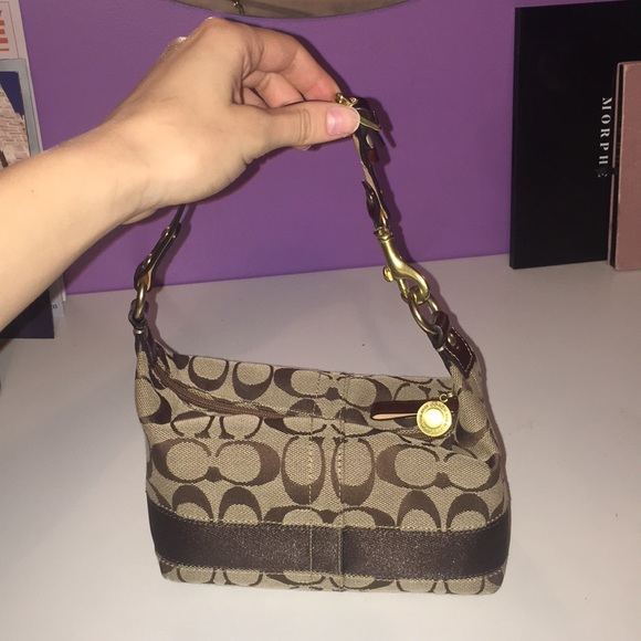 coach girl bag
